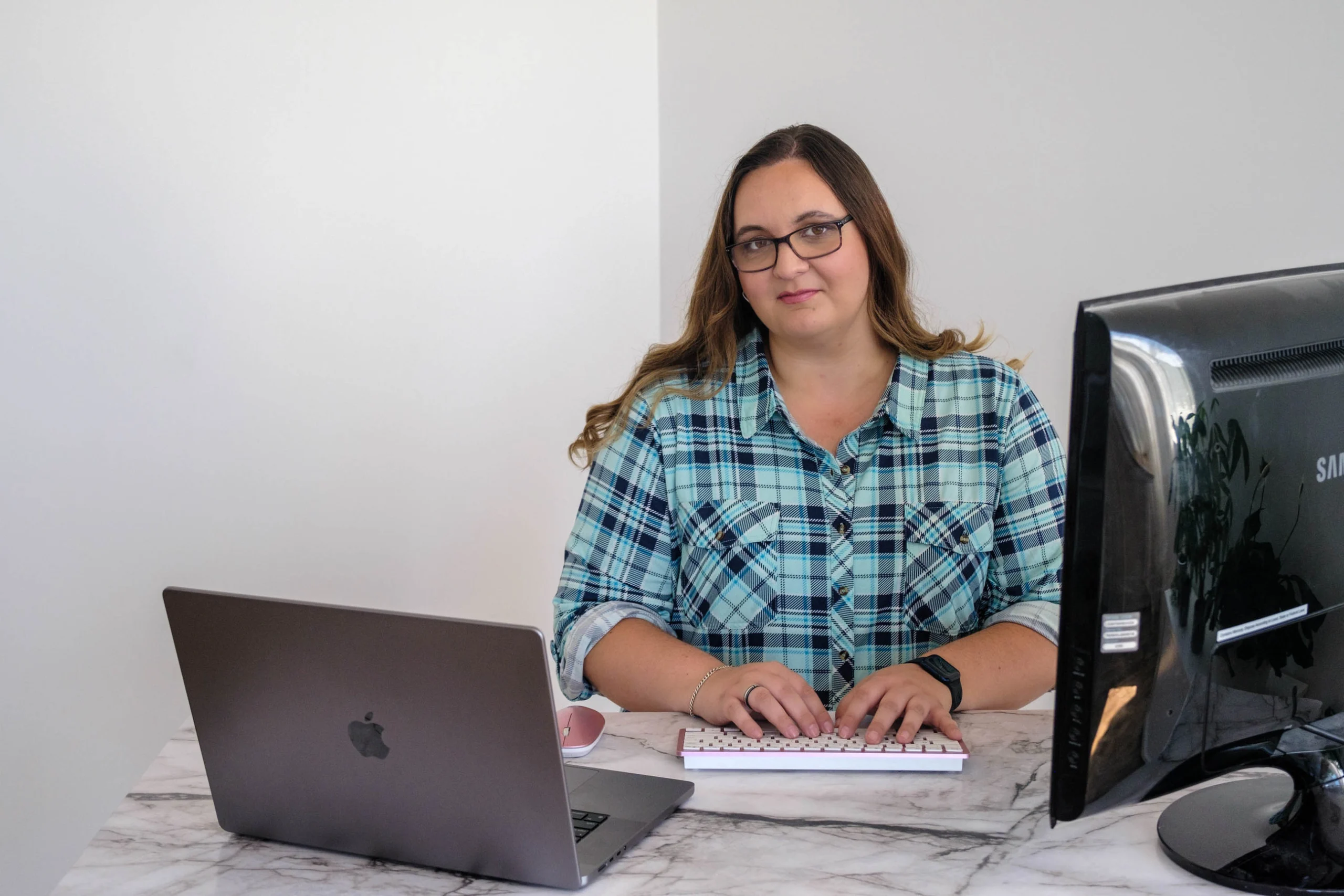 Branding A Tech-savvy Virtual Assistant – Image 4 Branding A Tech-savvy Virtual Assistant - Image 4